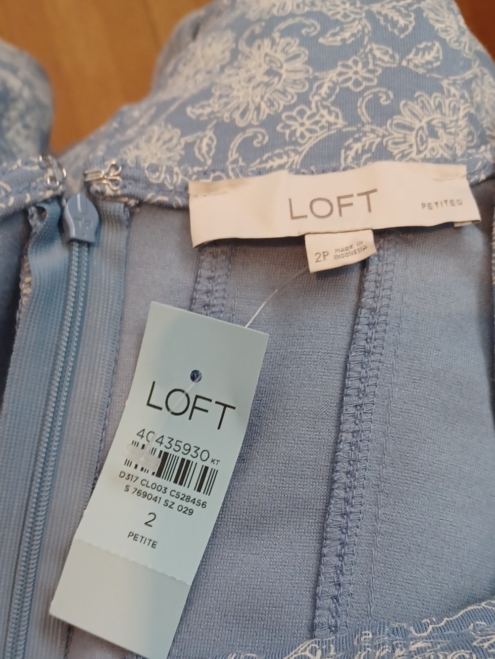 Loft Floral Tank Dress. Sz.2P. Light Blue & White. Lined. 35" Length. NWT! - Picture 3 of 7